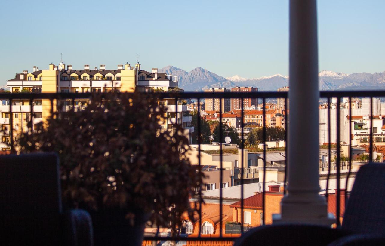 Apartment Stelvio Rooftop - Penthouse Skyline With Terrace And Jacuzzi